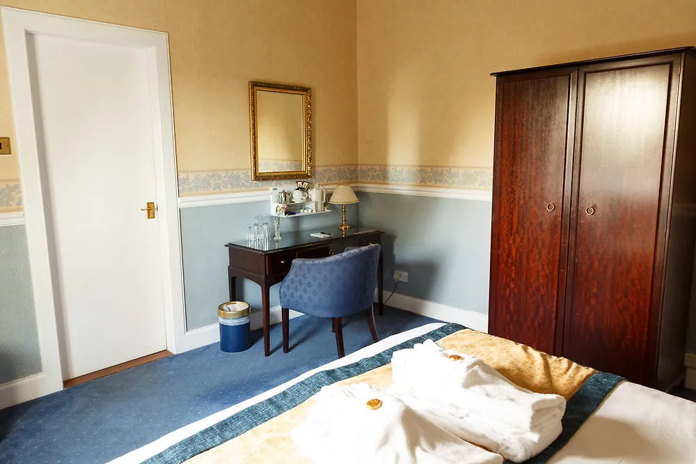 Edinburgh Lodge West End